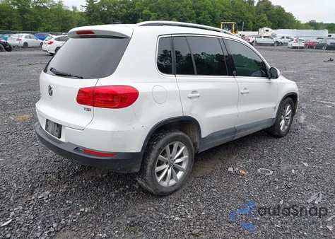 2017 Volkswagen Tiguan 2.0T Wolfsburg Edition из США, поврежденный, VIN WVGRV7AX9HK002659